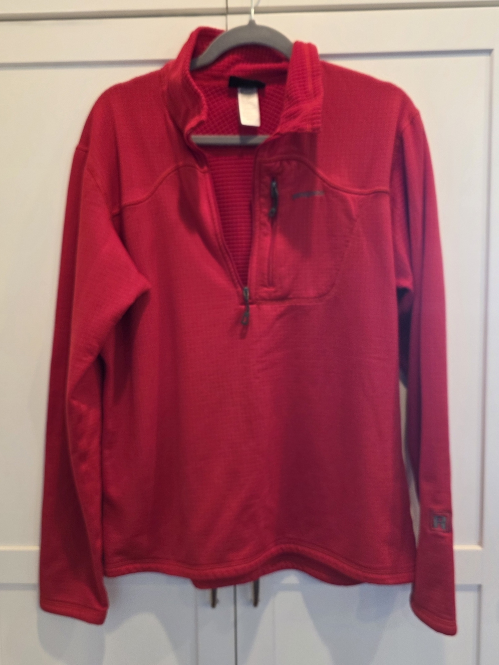 Patagonia Red Men’s Half-Zip Fleece Pullover